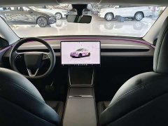 Tesla Model Y Rear-Wheel Drive - ფოტო 17