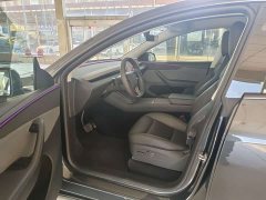 Tesla Model Y Rear-Wheel Drive - ფოტო 20