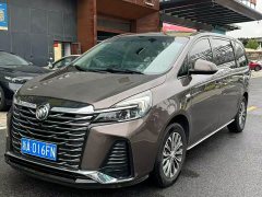 Buick GL8 Land Business Class Comfort Edition - ფოტო 2