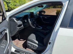 Toyota Venza 2.0L CVT FWD Luxury - ფოტო 4