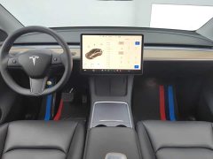 Tesla Model Y Standard Range RWD - ფოტო 12