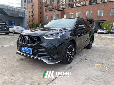 2023 Toyota Crown Venza 2.5L HEV AWD Luxury - ავტომობილი ჩინეთიდან