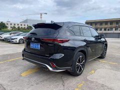 Toyota Crown Venza 2.5L HEV AWD Luxury - ფოტო 3