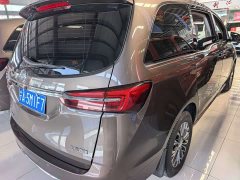 Buick GL8 2023 Land Business Class Comfort Edition - ფოტო 5