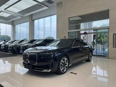 BMW 7 Series Facelift 740Li Luxury Edition Premium Package - ფოტო 1