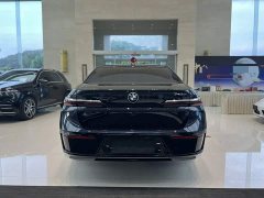 BMW 7 Series Facelift 740Li Luxury Edition Premium Package - ფოტო 7
