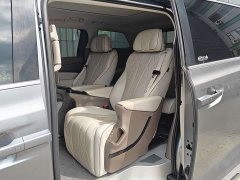 Denza D9 2022 DM-i 970 AWD Flagship - ფოტო 16