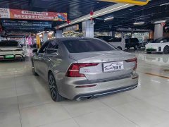 Volvo S60 2022 B4 Intelligent Remote Luxury Edition - ფოტო 3