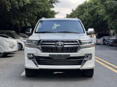 Toyota Land Cruiser (Imported) 5.7L Middle East version - ფოტო 2