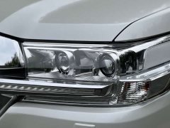 Toyota Land Cruiser (Imported) 5.7L Middle East version - ფოტო 4