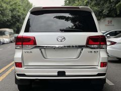 Toyota Land Cruiser (Imported) 5.7L Middle East version - ფოტო 5