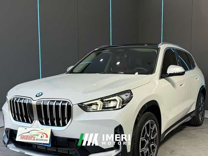 BMW X1 sDrive25Li X Design Package