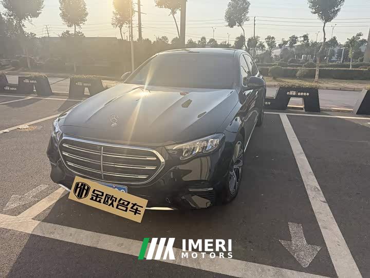 Mercedes-Benz E-Class Facelift E 300 L Fashion Edition