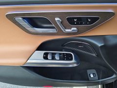Mercedes-Benz E-Class E 300 L Fashion Edition - ფოტო 17