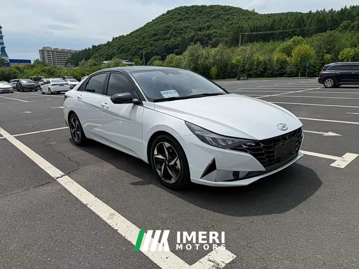 Hyundai Elantra 1.5L CVT TOP Premier Edition - ავტომობილი ჩინეთიდან