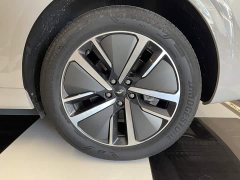 Li Auto L6 Pro - ფოტო 11