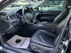 Toyota Camry Hybrid Luxury - ფოტო 4