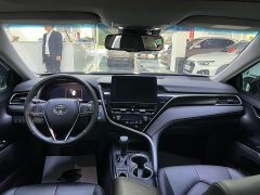 Toyota Camry Hybrid Luxury - ფოტო 6