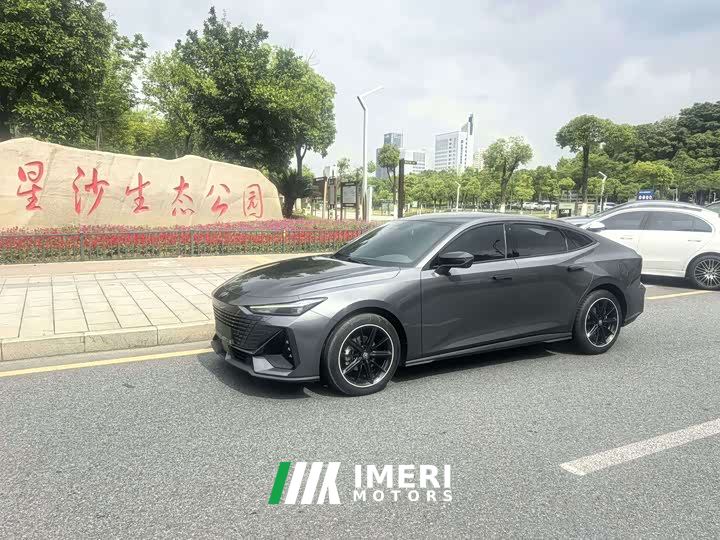 Changan UNI-V 1.5T Premium