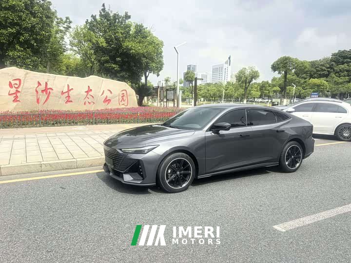Changan UNI-V 1.5T Premium