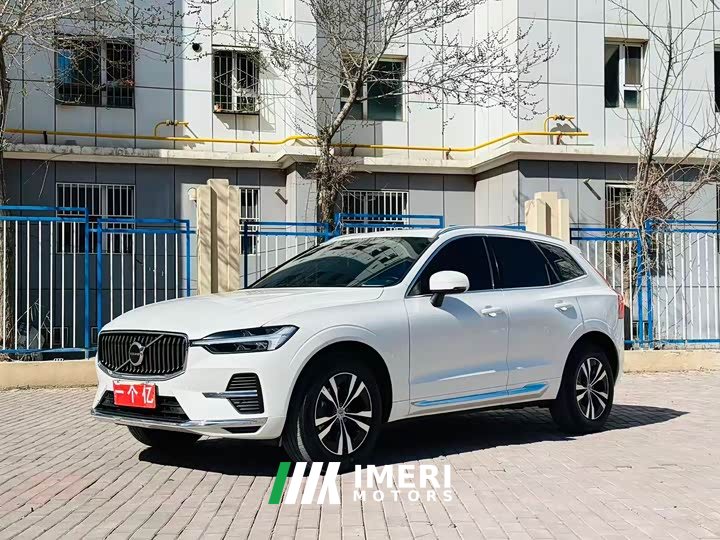 Volvo XC60 B5 AWD Smart Luxury Edition - ავტომობილი ჩინეთიდან