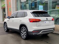 Volkswagen Taos 330TSI FWD Luxury Smart Connect Edition - ფოტო 4