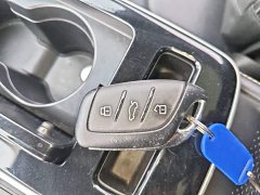 SAIC MG i6 MAX New Energy EV 420 Sunroof Special Edition - ფოტო 17