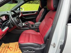 Porsche Cayenne New Energy Cayenne E-Hybrid 2.0T - ფოტო 8