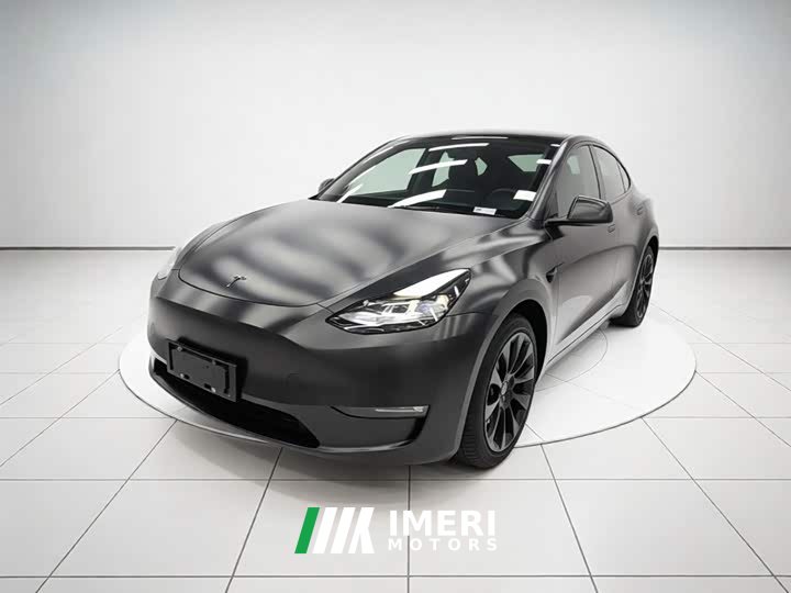 Tesla Model Y Standard Range RWD