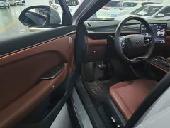 BAIC ARCFOX Alpha T5 2026 Extended Range 1215 Yuan Jing Zhi Xing Version - ფოტო 11