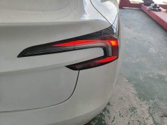 Tesla Model 3 Rear-Wheel Drive - ფოტო 8
