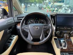 Toyota Alphard 2021 Hybrid 2.5L Luxury - ფოტო 14