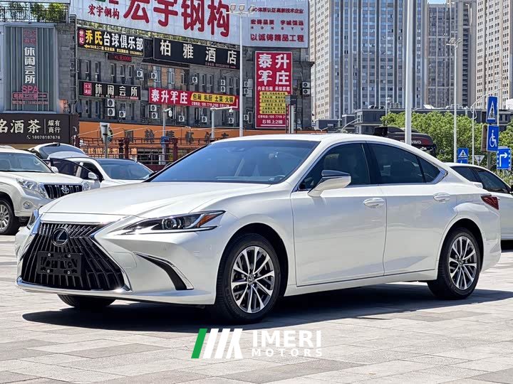 Lexus ES 2022 200 Excellence Edition - ავტომობილი ჩინეთიდან