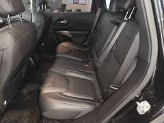 Jeep Cherokee 2020 2.0T Two-Wheel Drive Leading Edition - ფოტო 17