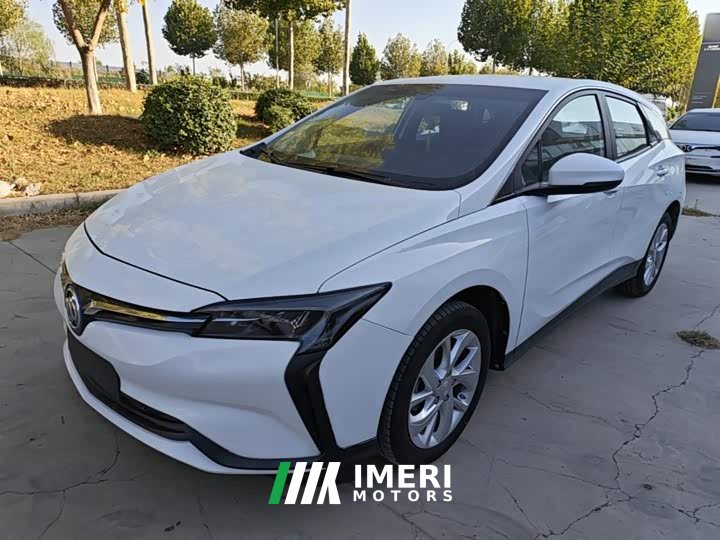 Buick Weilan 6 430km Comfort Edition - ავტომობილი ჩინეთიდან