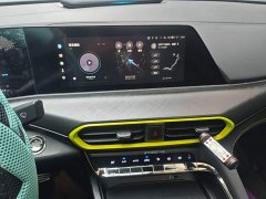 Changan UNI-T 1.5T Sport Premium Edition - ფოტო 13
