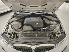 BMW 3 Series Facelift 325Li M Sport Package - ფოტო 11