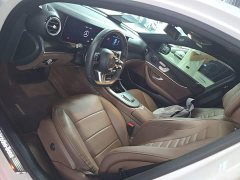 Mercedes-Benz E-Class New Energy 2023 E 350 e L Plug-in Hybrid Sport Sedan - ფოტო 16