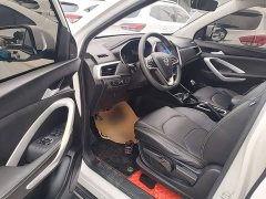 Baojun 530 2021 Global Edition Anniversary Edition 1.5T Manual Deluxe 6-seater - ფოტო 16
