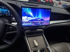 BYD Seal Glory Edition DM-i 1.5L 121km Luxury - ფოტო 13