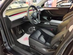 Tesla Model Y Rear-Wheel Drive - ფოტო 15