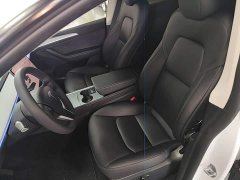 Tesla Model Y Rear-Wheel Drive - ფოტო 15