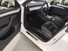 Tesla Model Y Rear-Wheel Drive - ფოტო 16