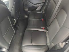 Tesla Model Y Rear-Wheel Drive - ფოტო 17