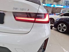 BMW 3 Series 325Li M Sport Night Edition Package - ფოტო 8