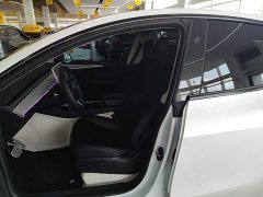 Tesla Model Y Rear-Wheel Drive - ფოტო 15