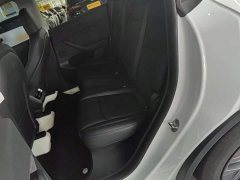 Tesla Model Y Rear-Wheel Drive - ფოტო 17