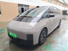 Li Auto Li Xiang MEGA Ultra - ფოტო 2