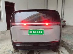 Li Auto Li Xiang MEGA Ultra - ფოტო 6