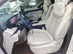 Buick GL8 New Energy Luxe Premium 7-Seater - ფოტო 15